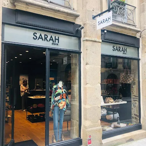 35- SARAH STORE